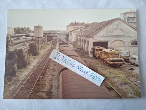 Fotografia stazione casale - fotografia,